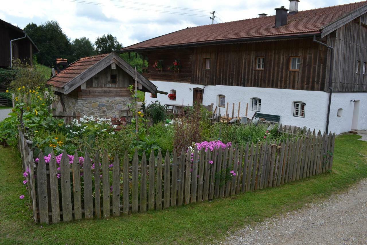 Вилла Bauernhof Kaspergut Kirchberg bei Mattighofen Экстерьер фото
